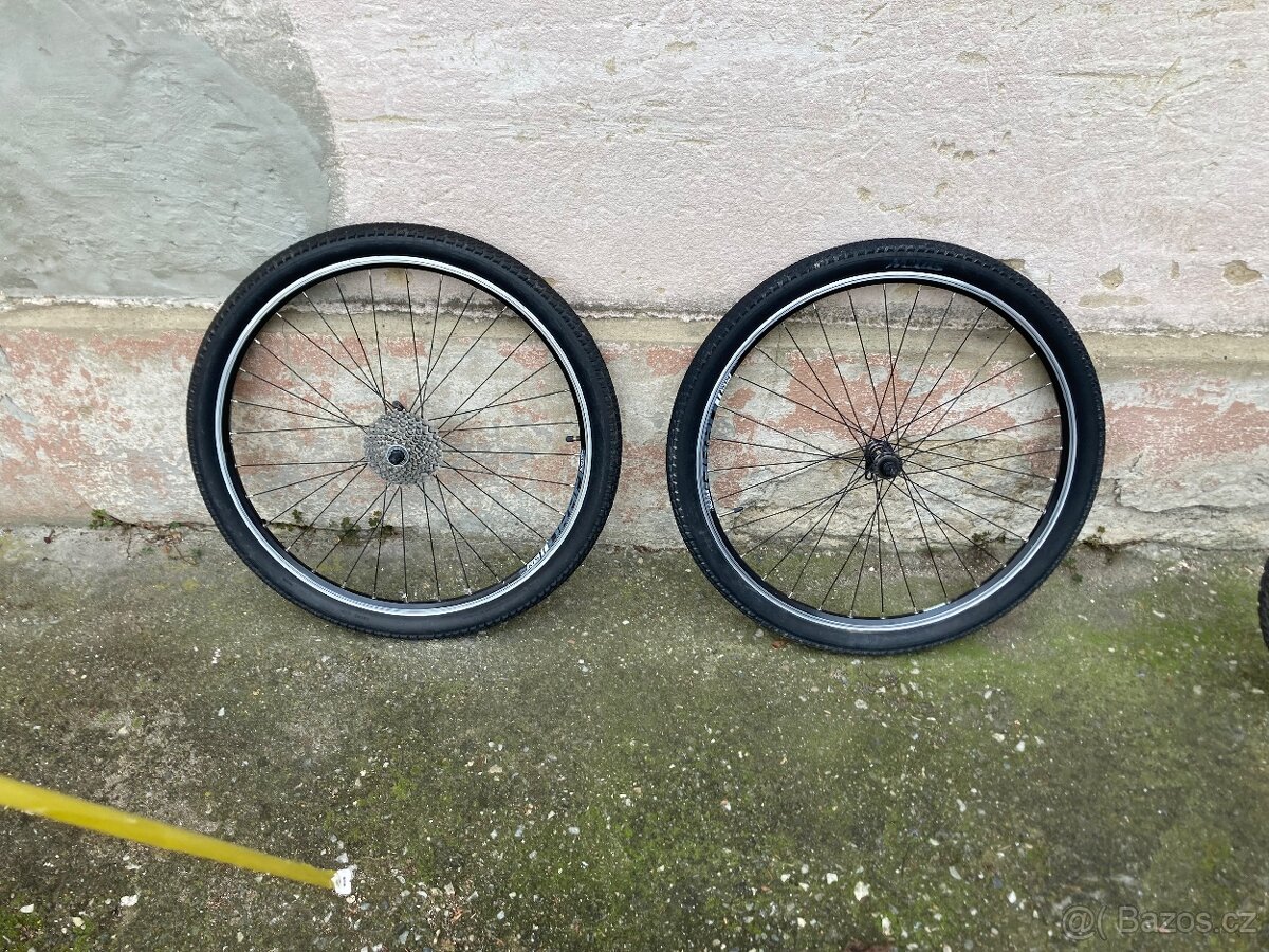 rám na kolo + obě dvě kola - 5