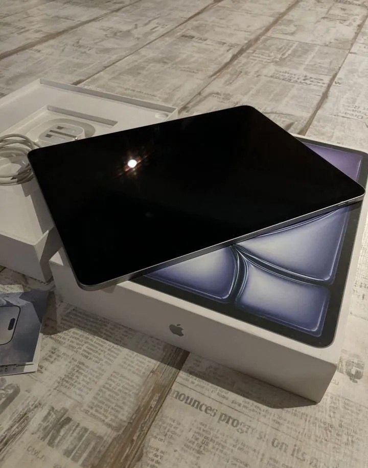 iPad air 13 m2 128gb - 5