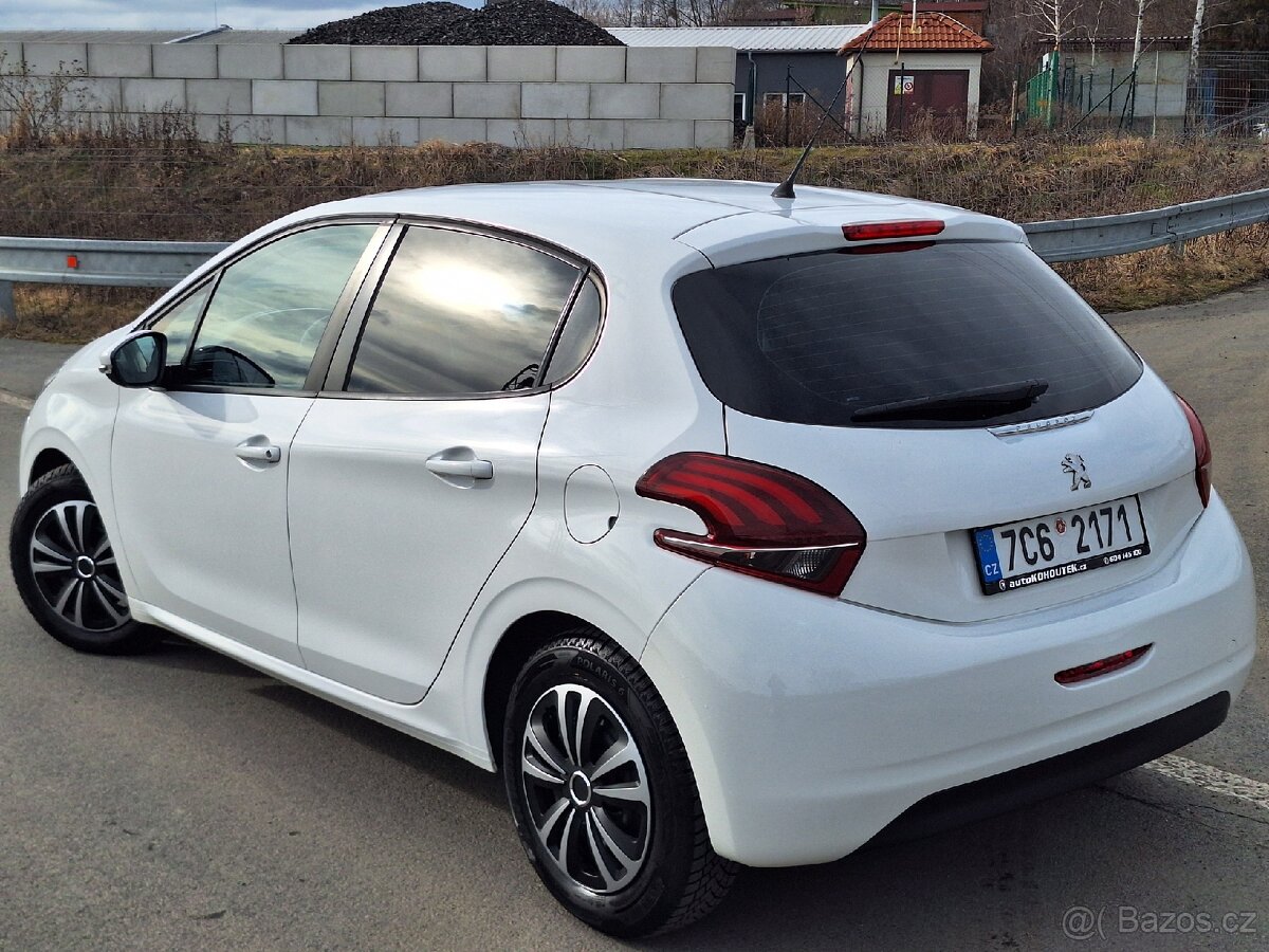 Peugeot 208 1.2 60kw 2016 - 5