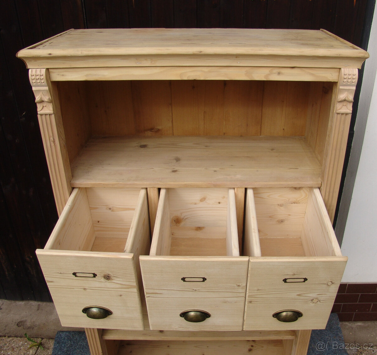 Starožitná, otevřená skřínka s šuplíky. - 5