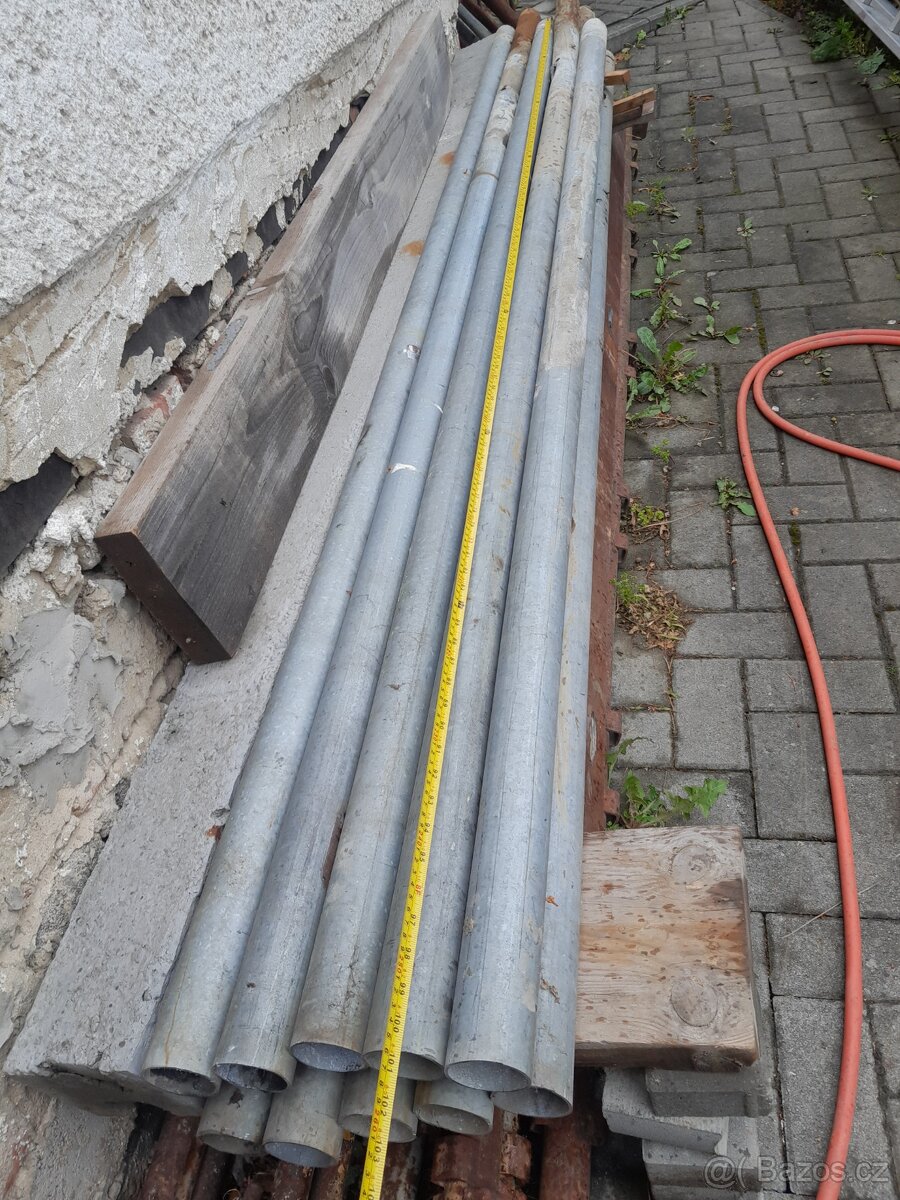 Prodám sloupky pozink starší - 5