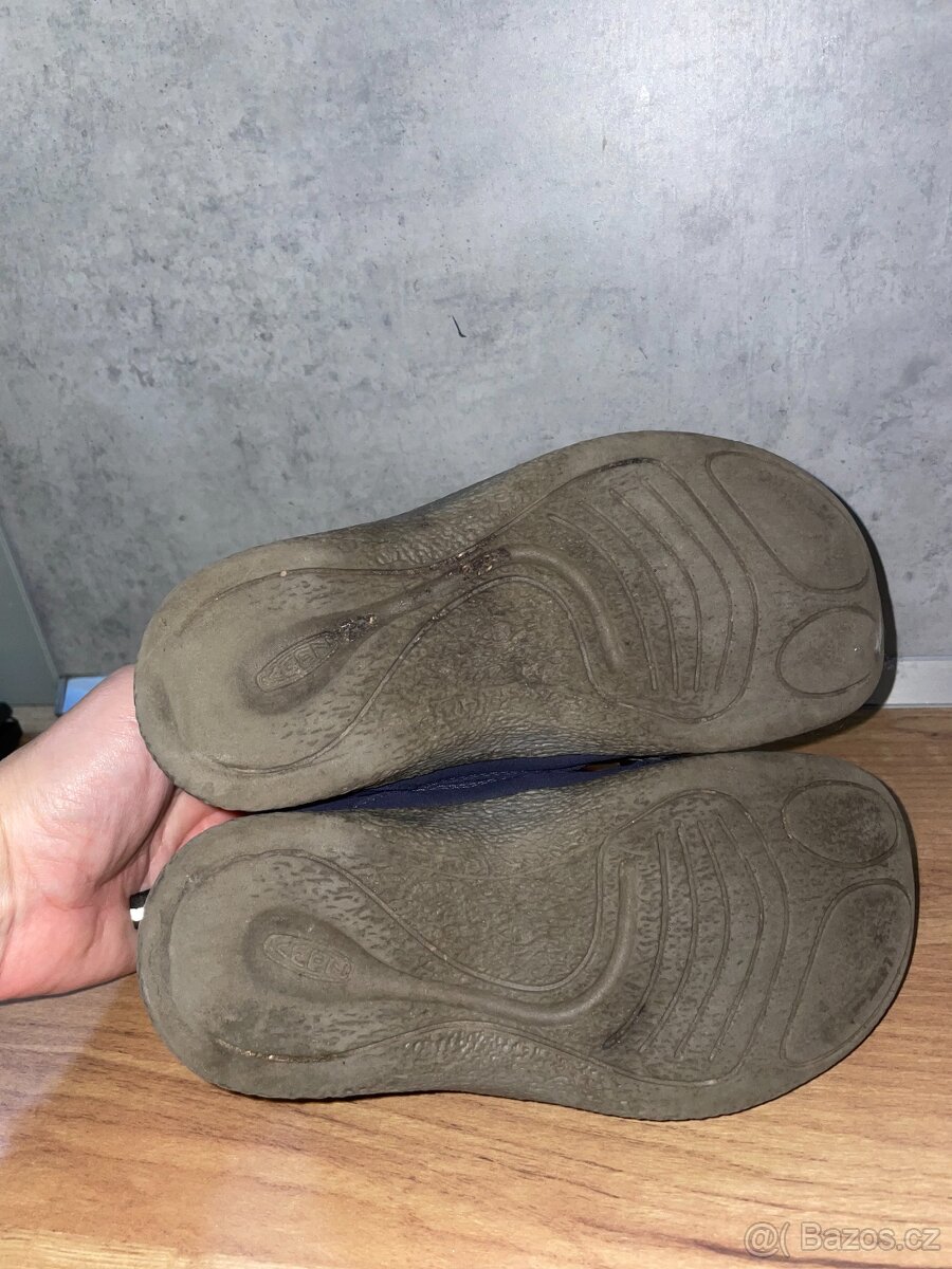 Dětské boty Keen Howser II Chukka vel. 32/33 - 5