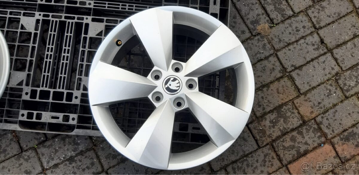 Škoda Kodiaq , nová kola 17" - 5