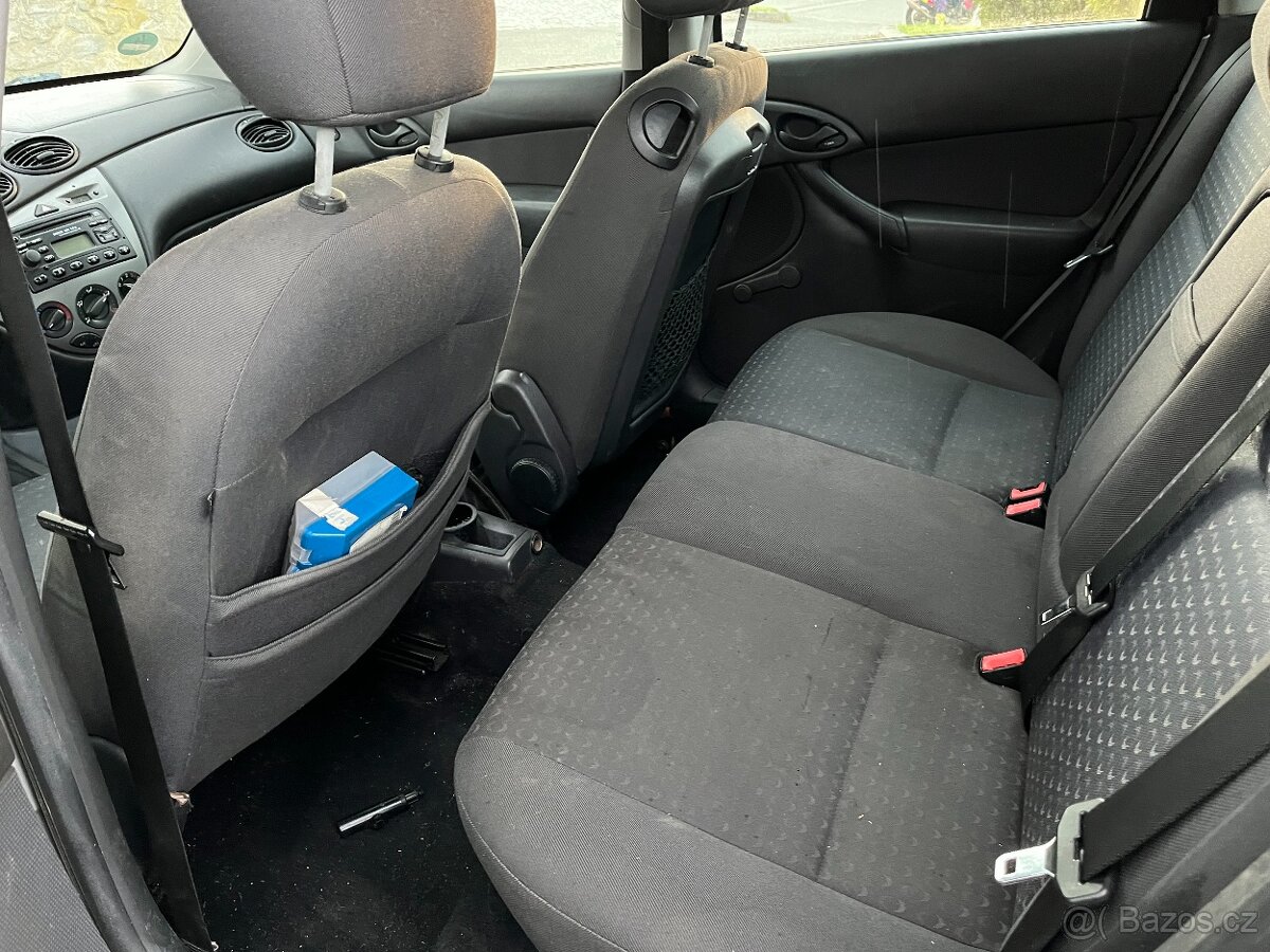 Ford focus combi 1.6 benzín - 5