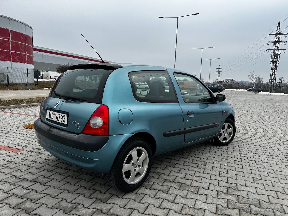 Renault Clio 1.5Dci - 5