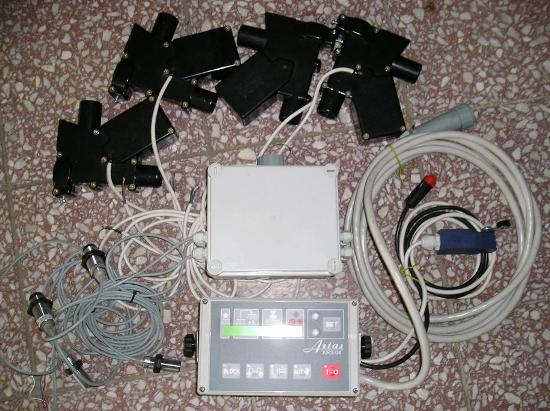 klapky na kolajove riadky a počitač so snimačmi - 5