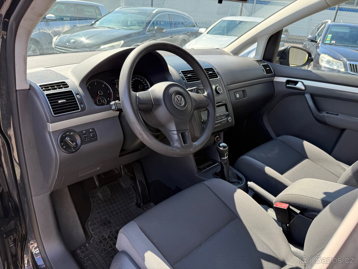 Volkswagen Touran 1.6 tdi - 5
