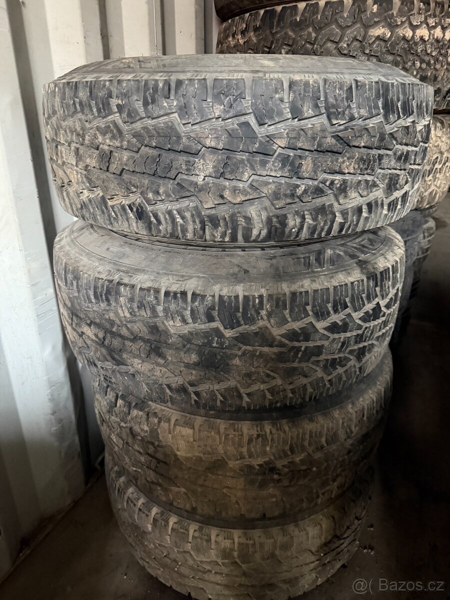 kola 31x10,5 R15 LT Offroad