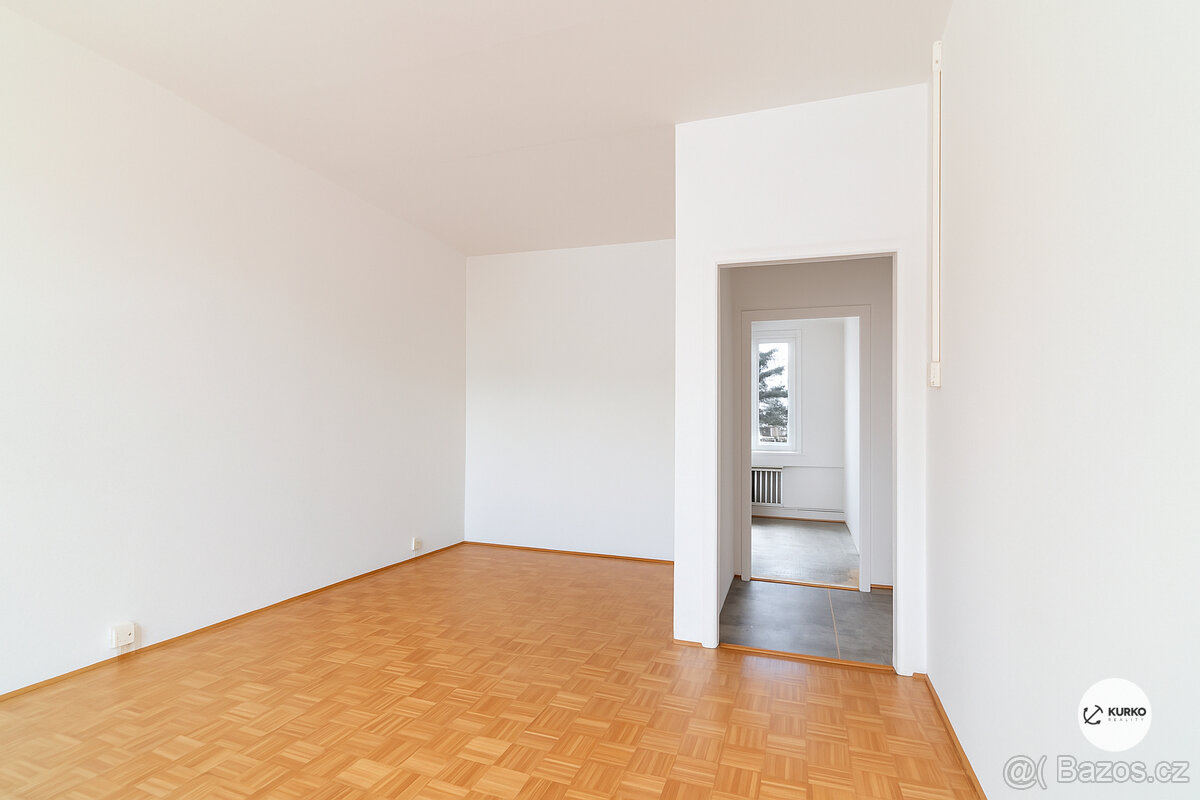 Prodej bytové jednotky 2+1, ul. Mozartova ve Frýdku-Místku - 5