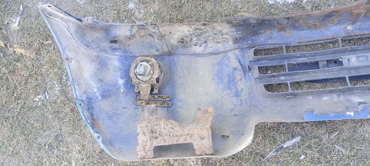 Mitsubishi Pajero III přední nárazník - 5