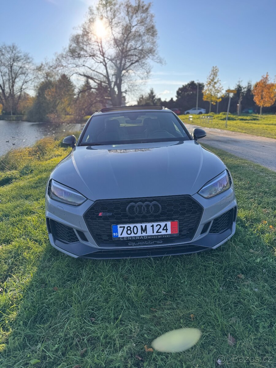 Pronajem vozu Audi RS 5 - 5