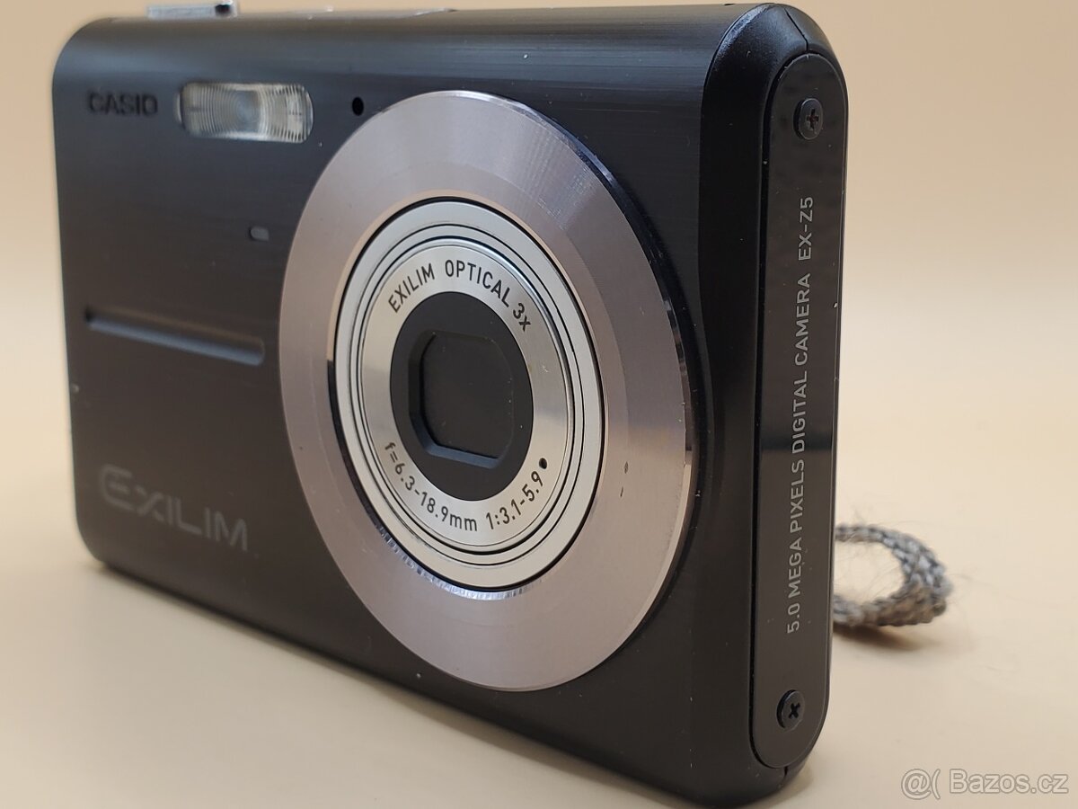 Casio Exilim EX-Z5 – 5 MP, 3× Optical Zoom, černý - 5
