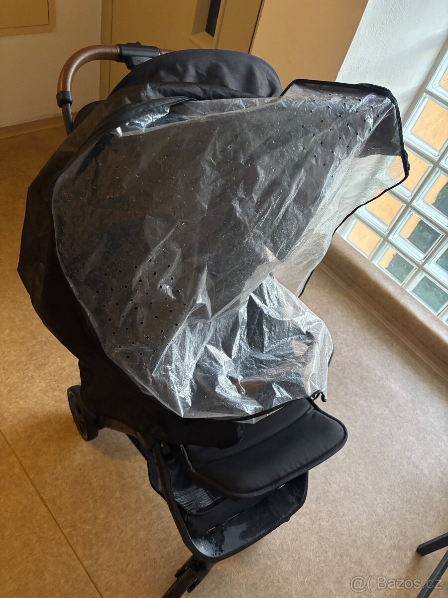 Kocarek cerny Nuna - 5