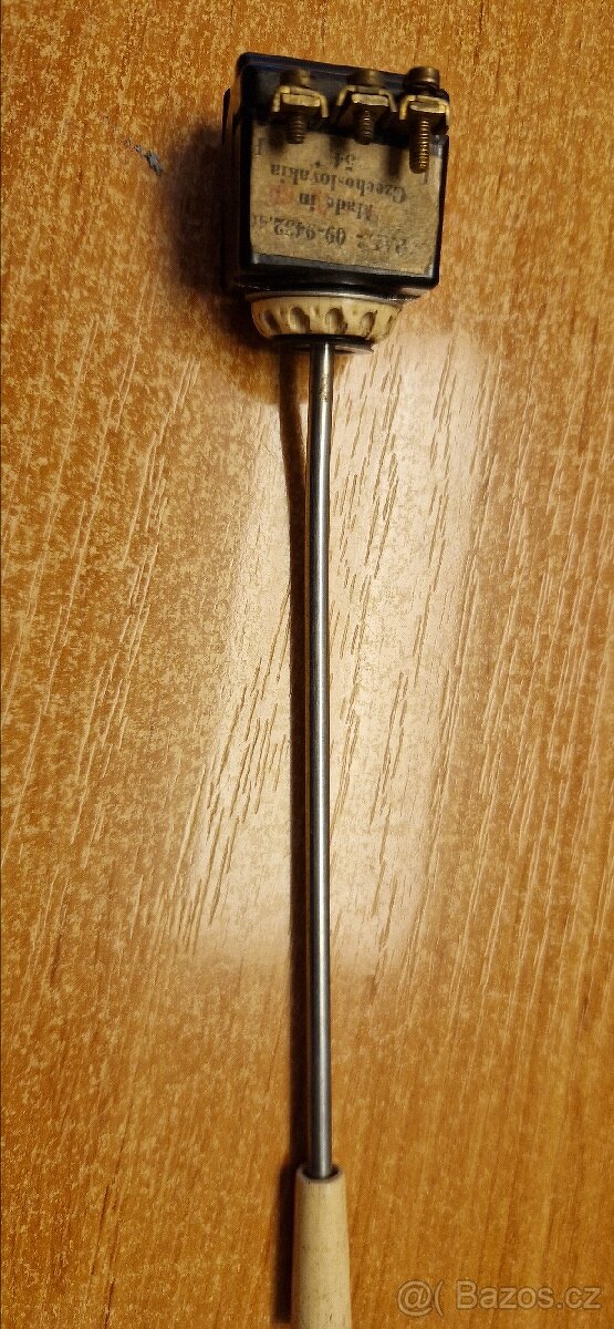 vypinace 3 druhy skoda 1000 MB a jine - 5