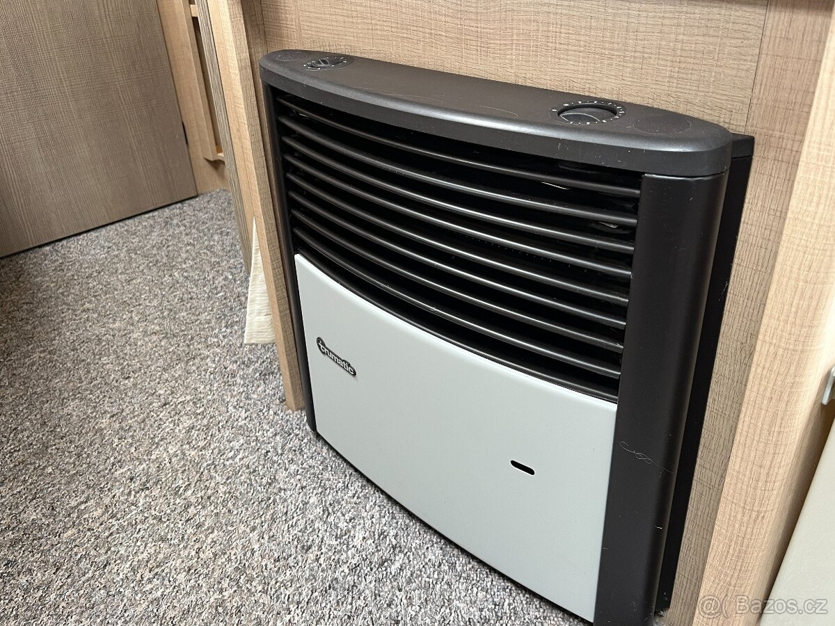 Karavan Bürstner 450 TS Premio, mover, markýza