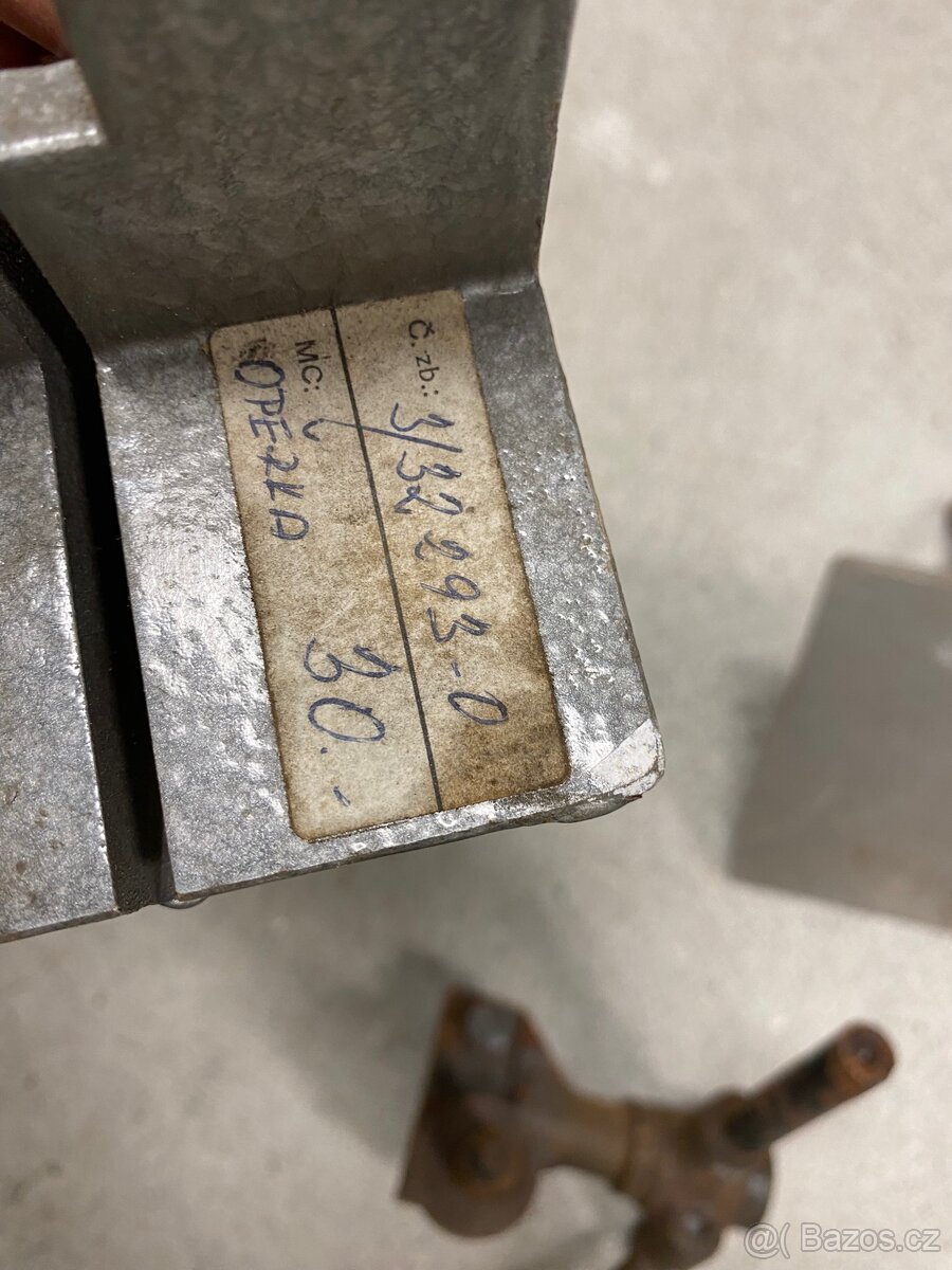 Starožitná nahřívací žehlička rukávník vařič - 5