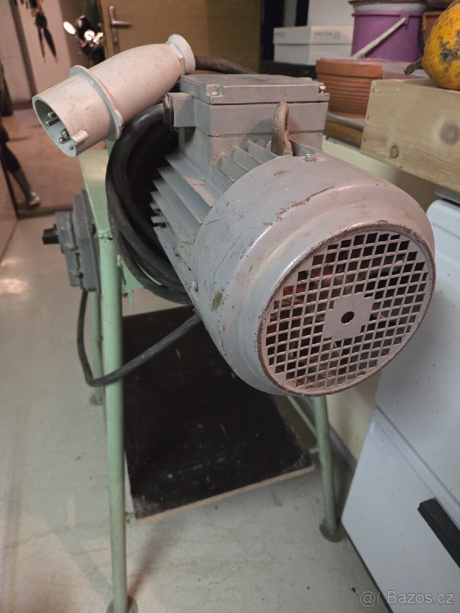 Štípačka na dřevo - 5