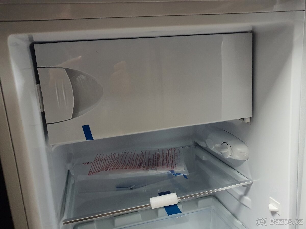 NOVÁ lednice s mrazákem A++ 2.jakost - 5