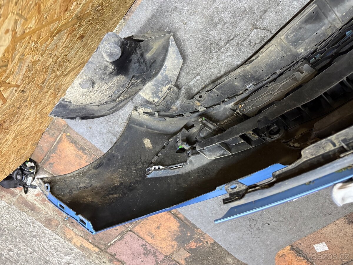 Přední nárazník Renault Twingo 2011 - 5