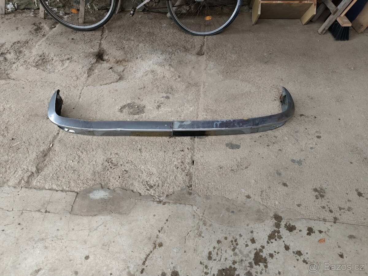 Přední a zadní náraznik Škoda 100 - 5