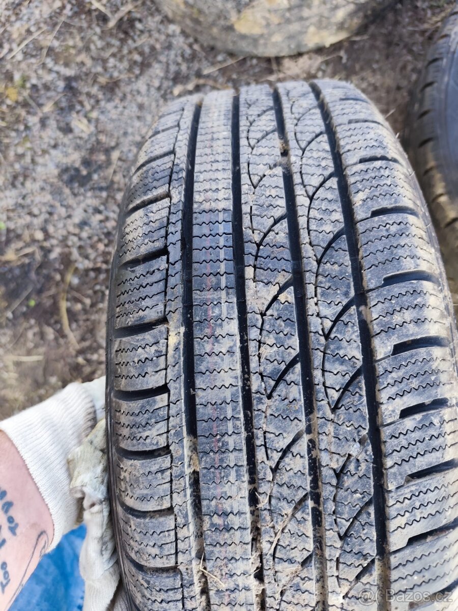 R16 205/55 5x120 - 5