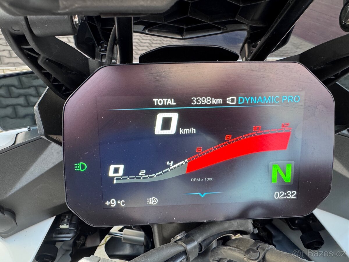 BMW S1000XR M-paket - 5