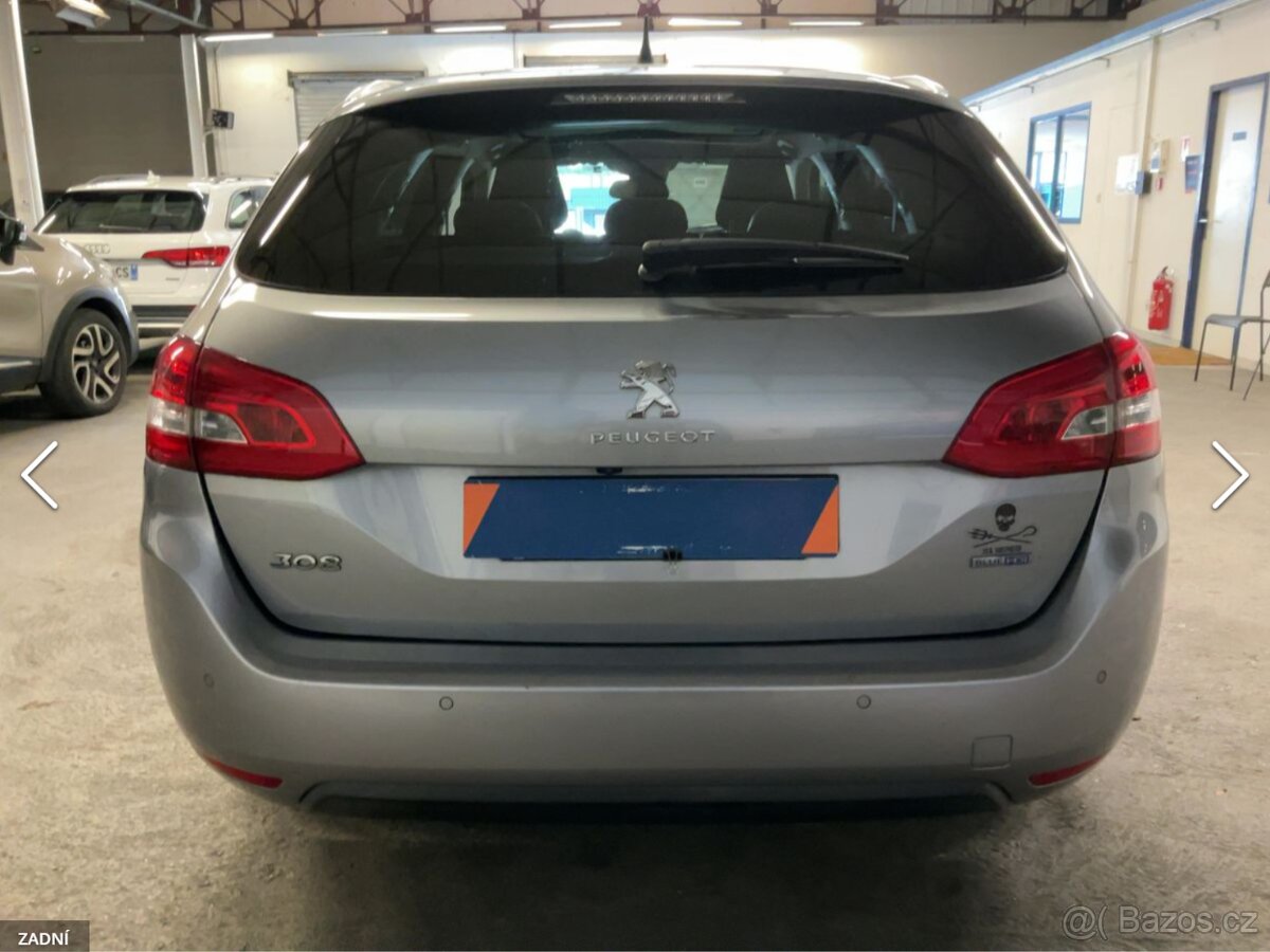 Peugeot 308 - 5