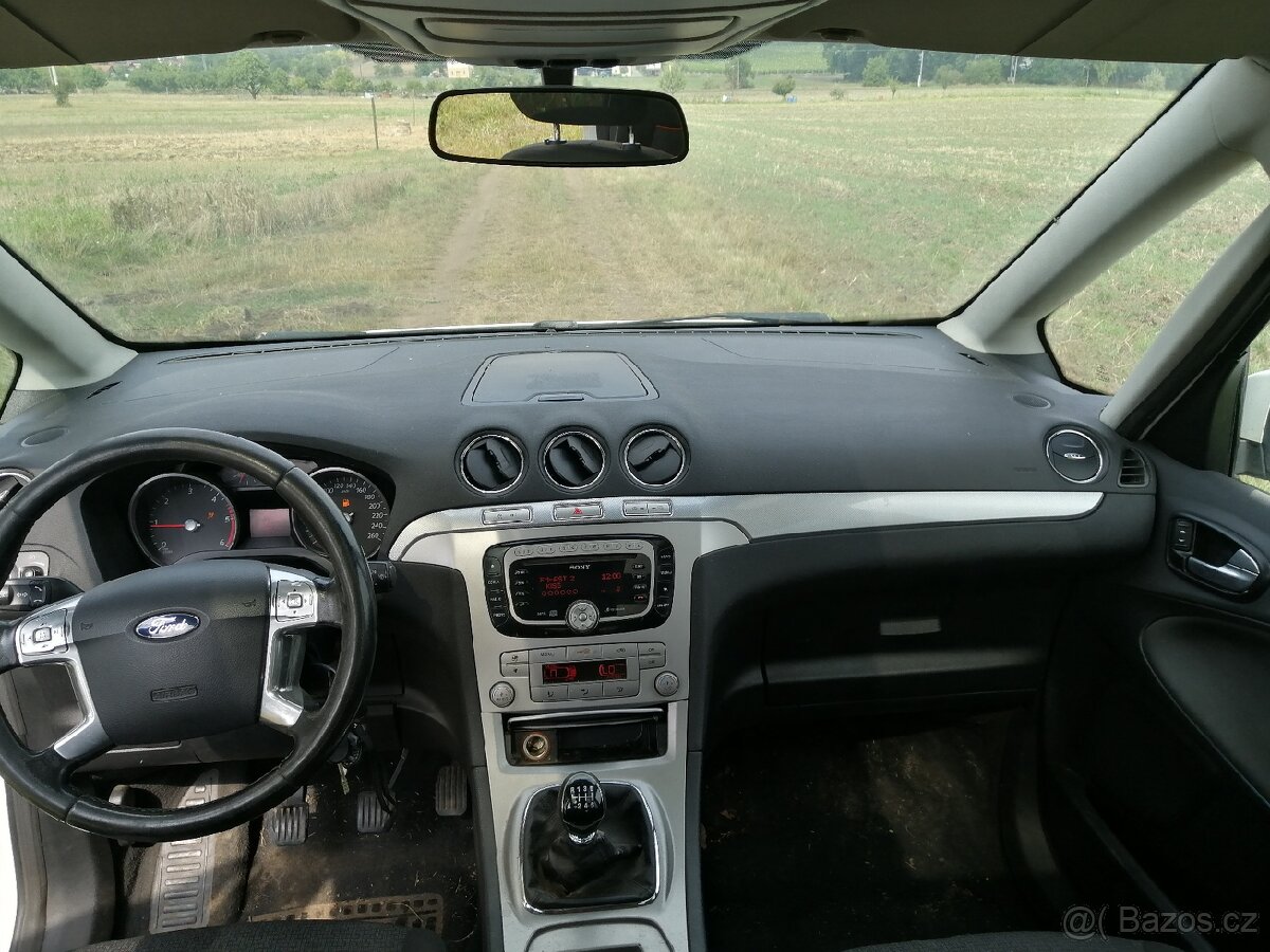 Ford Galaxy 2.0tdci 103kW 6-kvalt PANORAMA bez koroze - 5