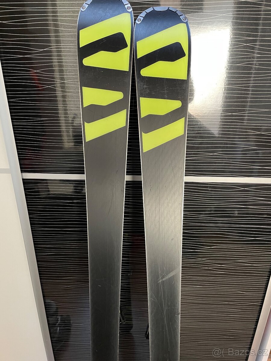 Lyžařské vybavení - 5