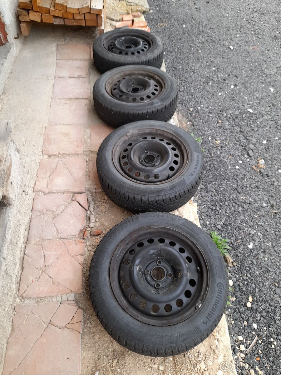 zimní pneumatiky s plechovými ráfky - 5