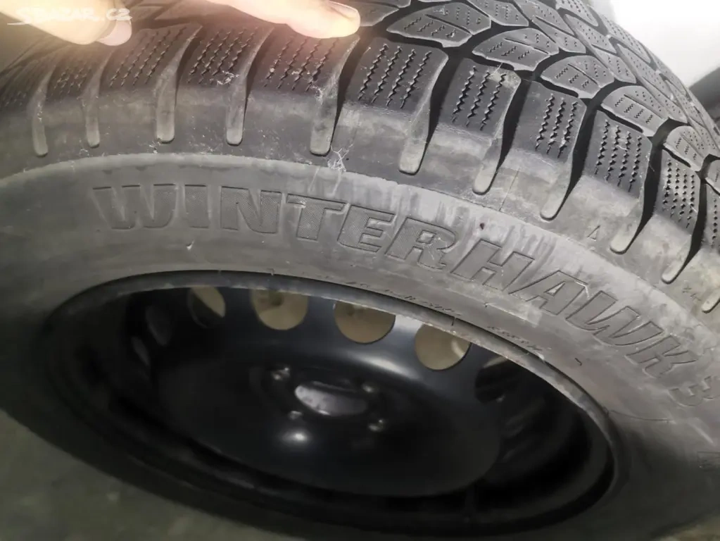 Sada zimních pneumatik na ocelových discích - 5