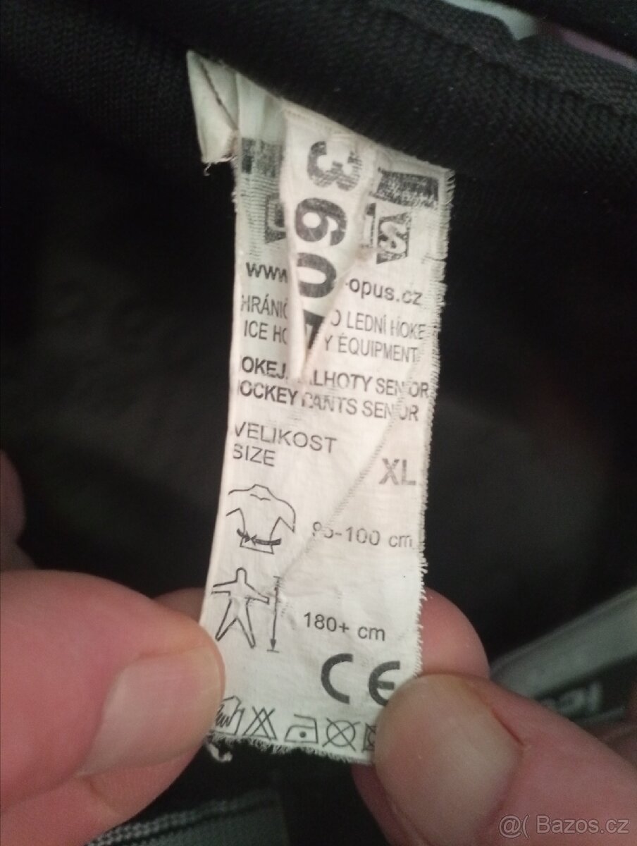 Hokejová vystroj - 5