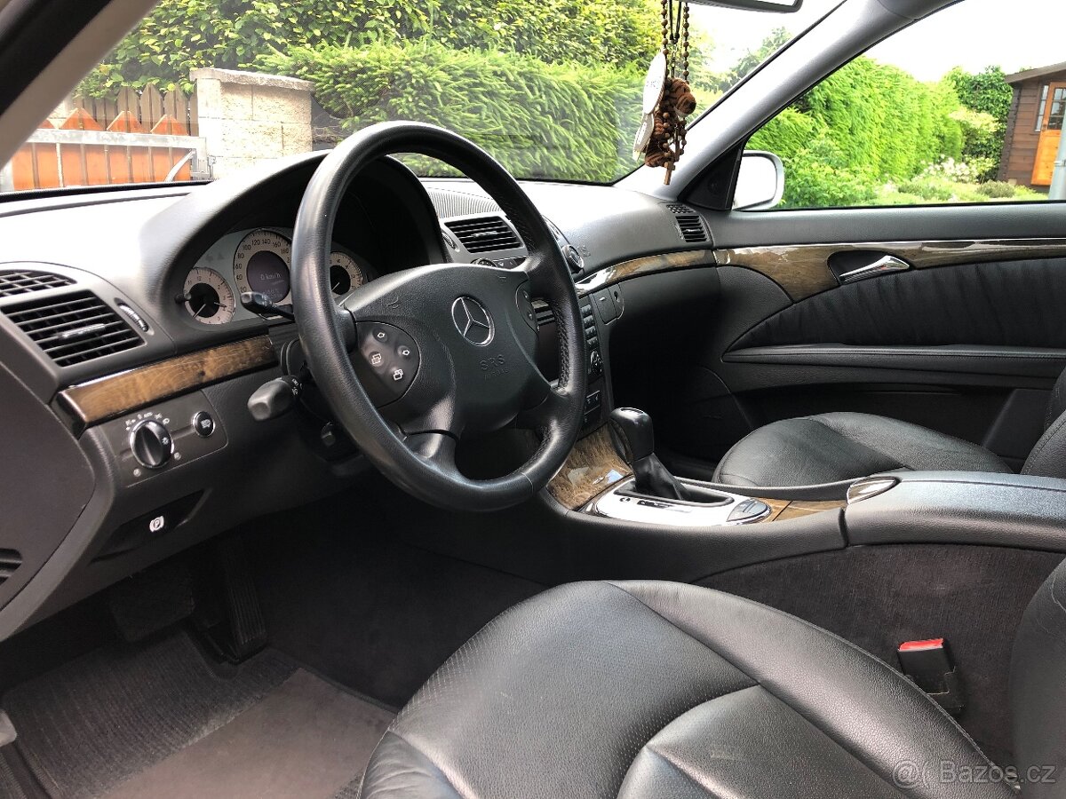 Mercedes W211 e500 - 5