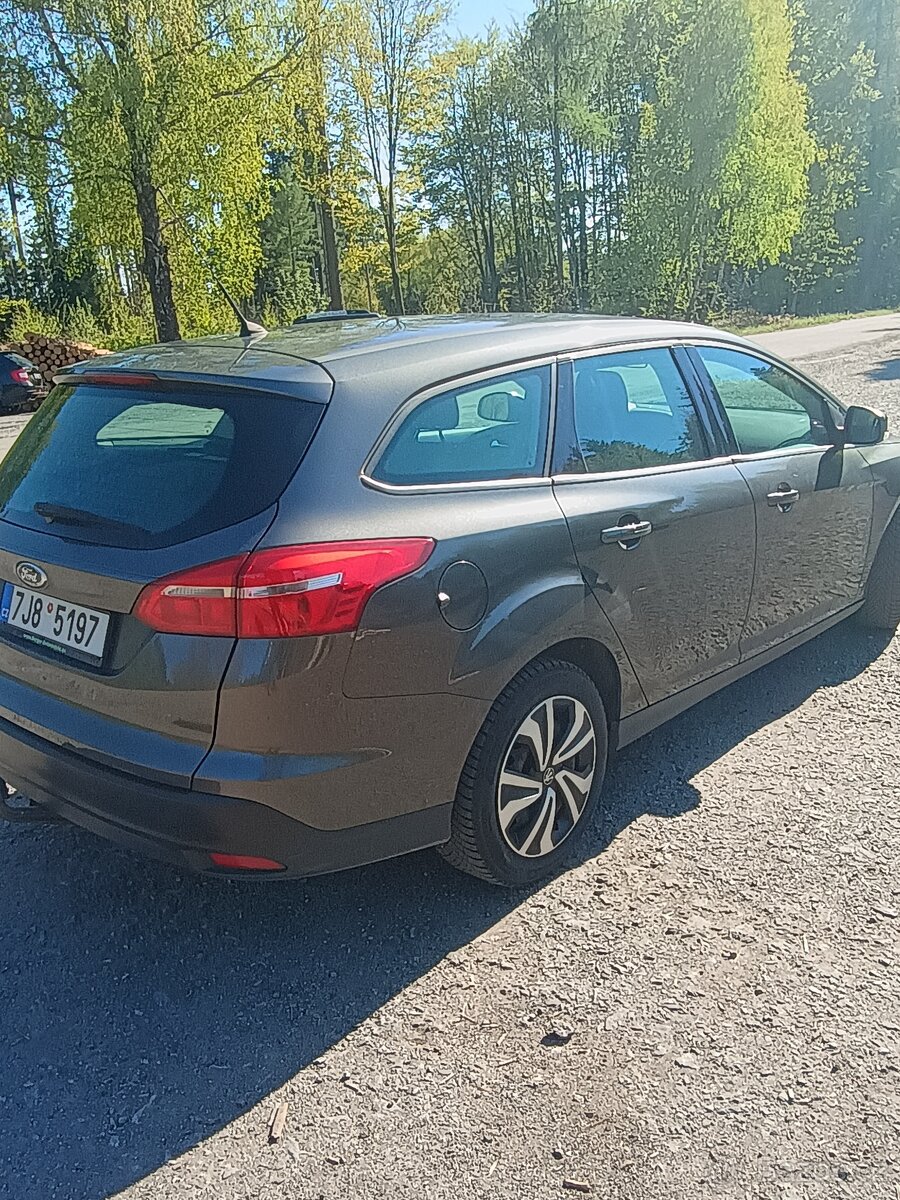 Ford Focus - 5