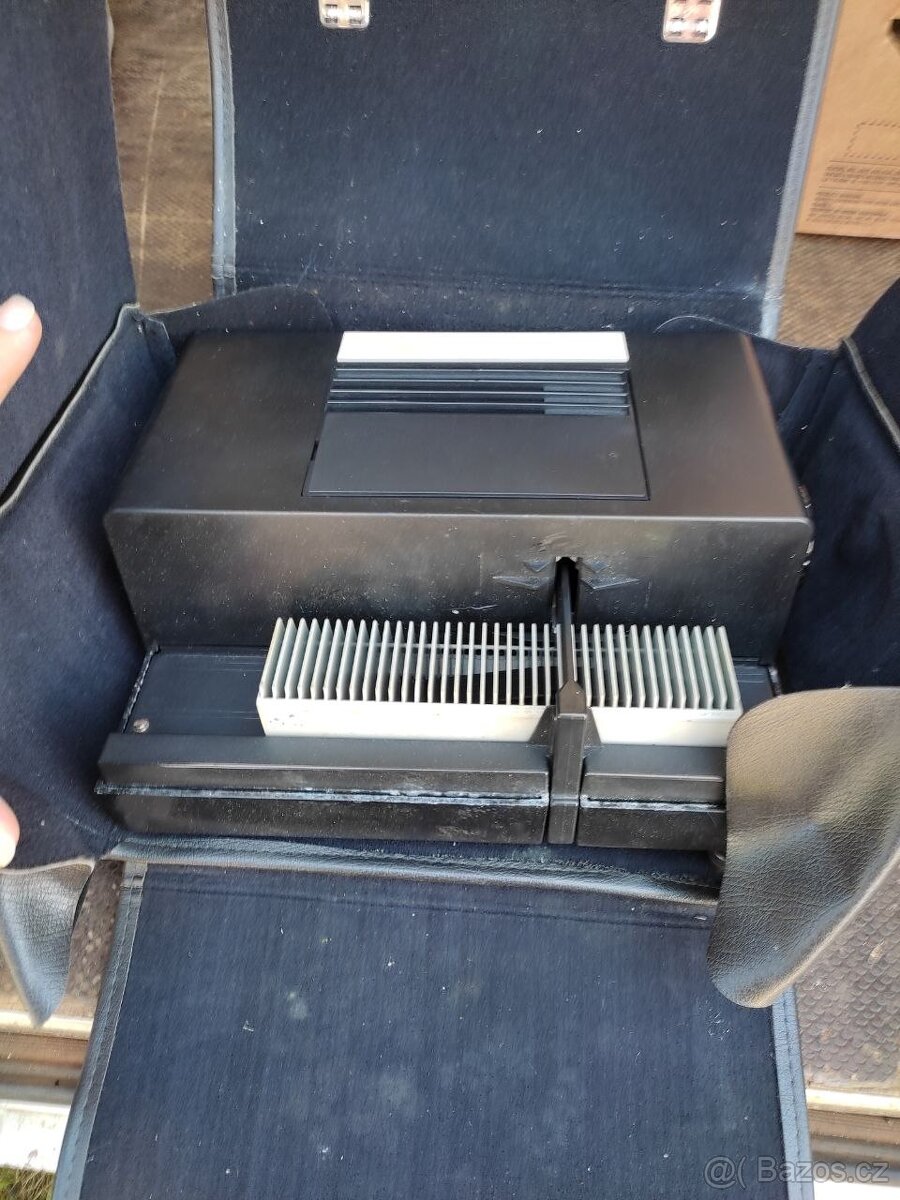 dřevěná pípa, diaprojektor - 5