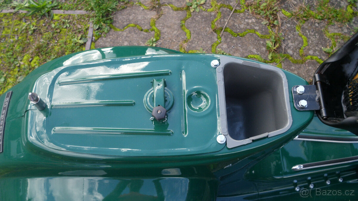 Piaggio Vespa 50 V5B3 - 5