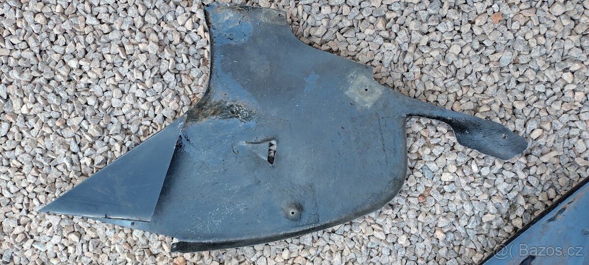 Laminátová maska + boky Aprilia RS 250 MK2 - 5