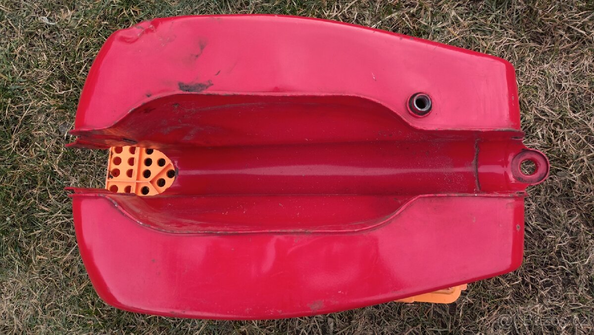 Nádrž ČZ 350/472.6 - 5