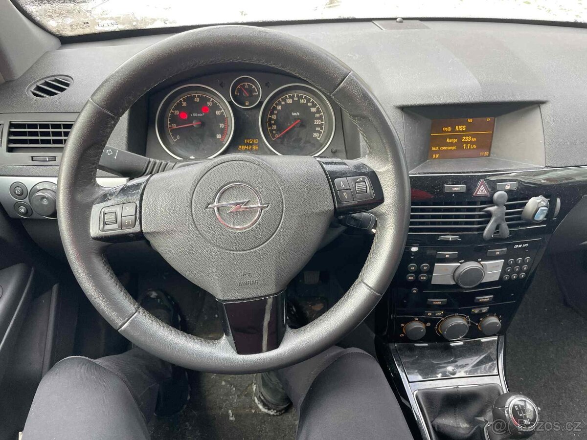 Opel Astra H 1.6 85kw - 5