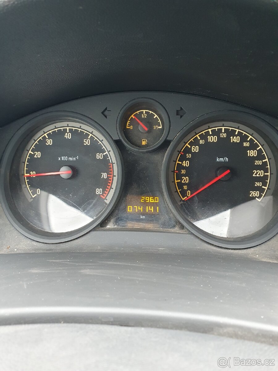 Opel Astra, -H 1.4 55kW - 5