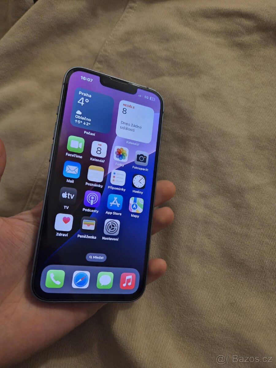 iPhone 14 s prasklým sklem - 5