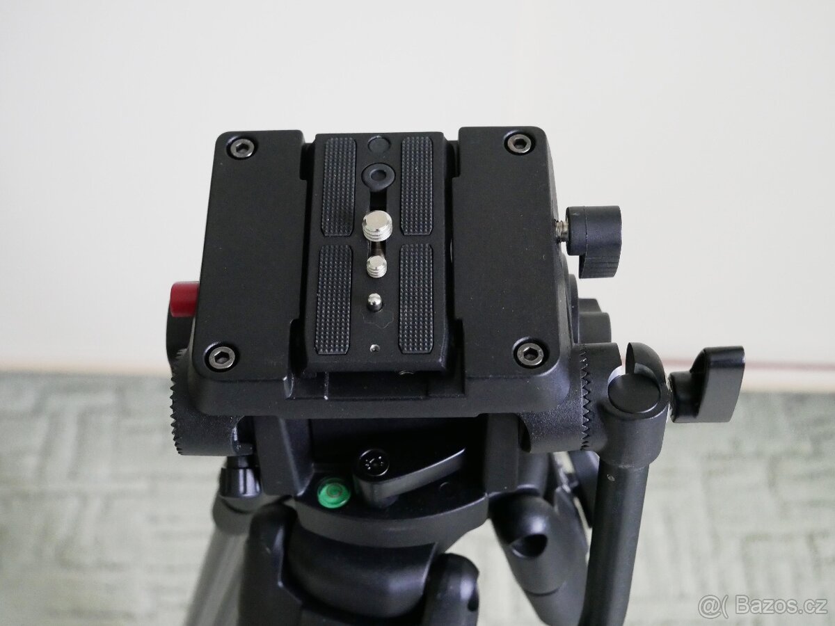 Prodám Profi stativ nový - 5