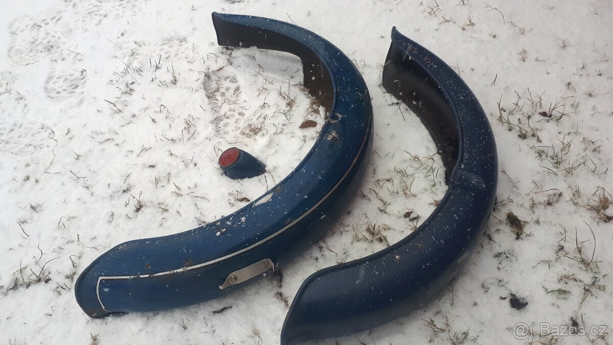 Blatník a zadní světlo - 5