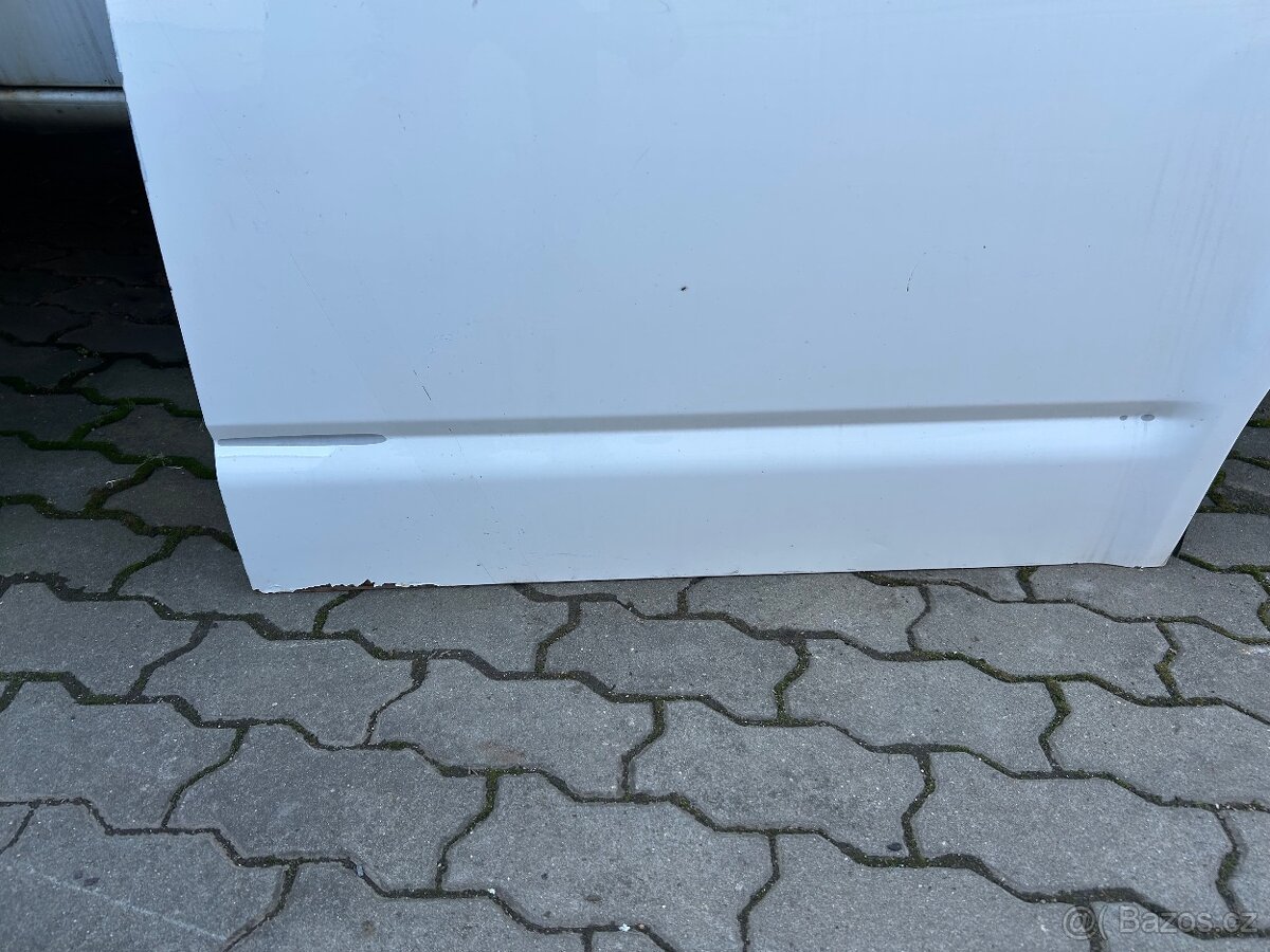 Přední dveře VW TRANSPORTÉR T5.1 - 5