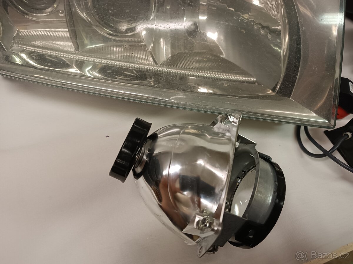 Xenony octavia 1 OBALY + DÍLY - 5