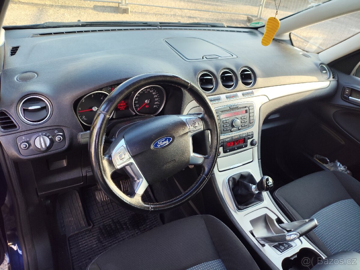 Ford Galaxy 7 mist - 5