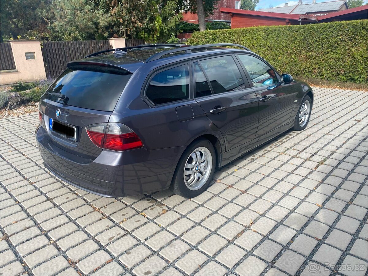 BMW 318i Rok 2008,Nájezd 183.000km - 5