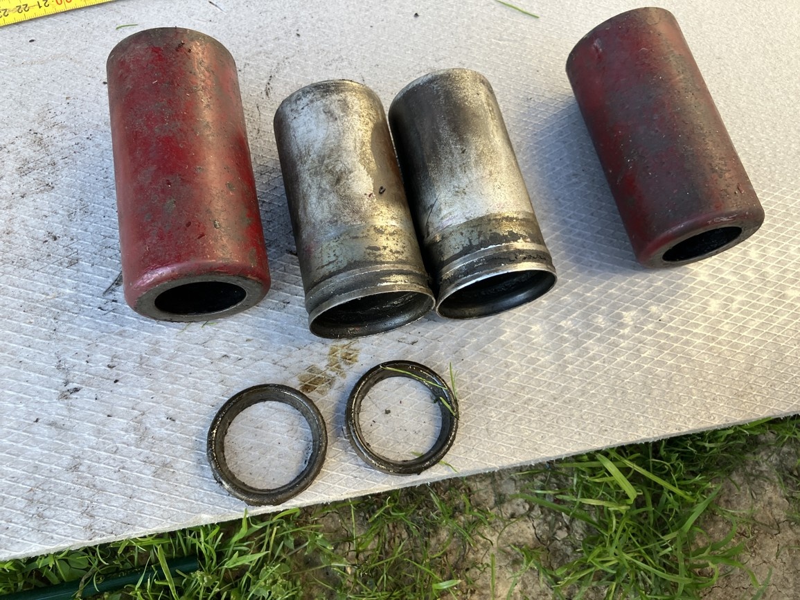 jawa krytky zadních tlumičů - 5