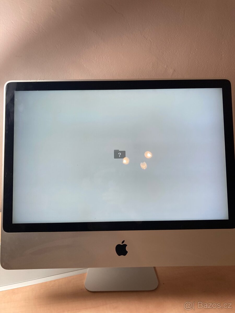 Apple IMac 24 model: A1225, Na opravu/N.D - 5