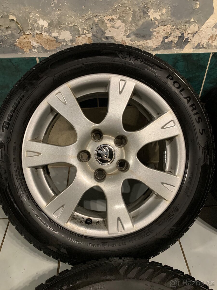 Alu kola Škoda R16 5X112 ZÁNOVNÍ ZIMNÍ PNEU 205/55 R16 DOT23 - 5